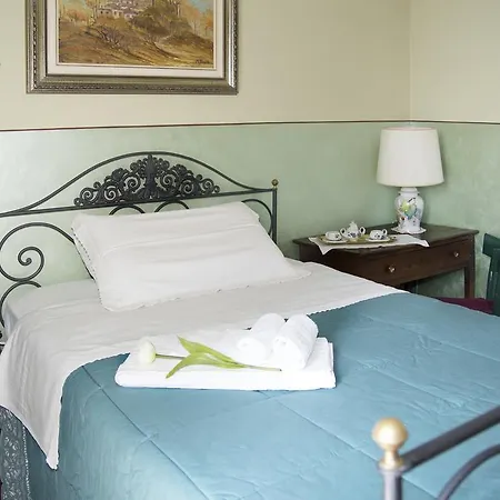 Casa Carla Пинероло