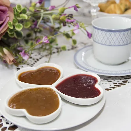 Bed & Breakfast Casa Carla *