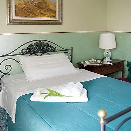 Casa Carla Bed & Breakfast *